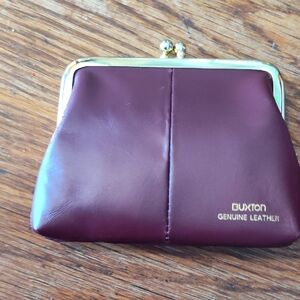 Vintage Buxton Genuine Leather Burgundy Coin Purse